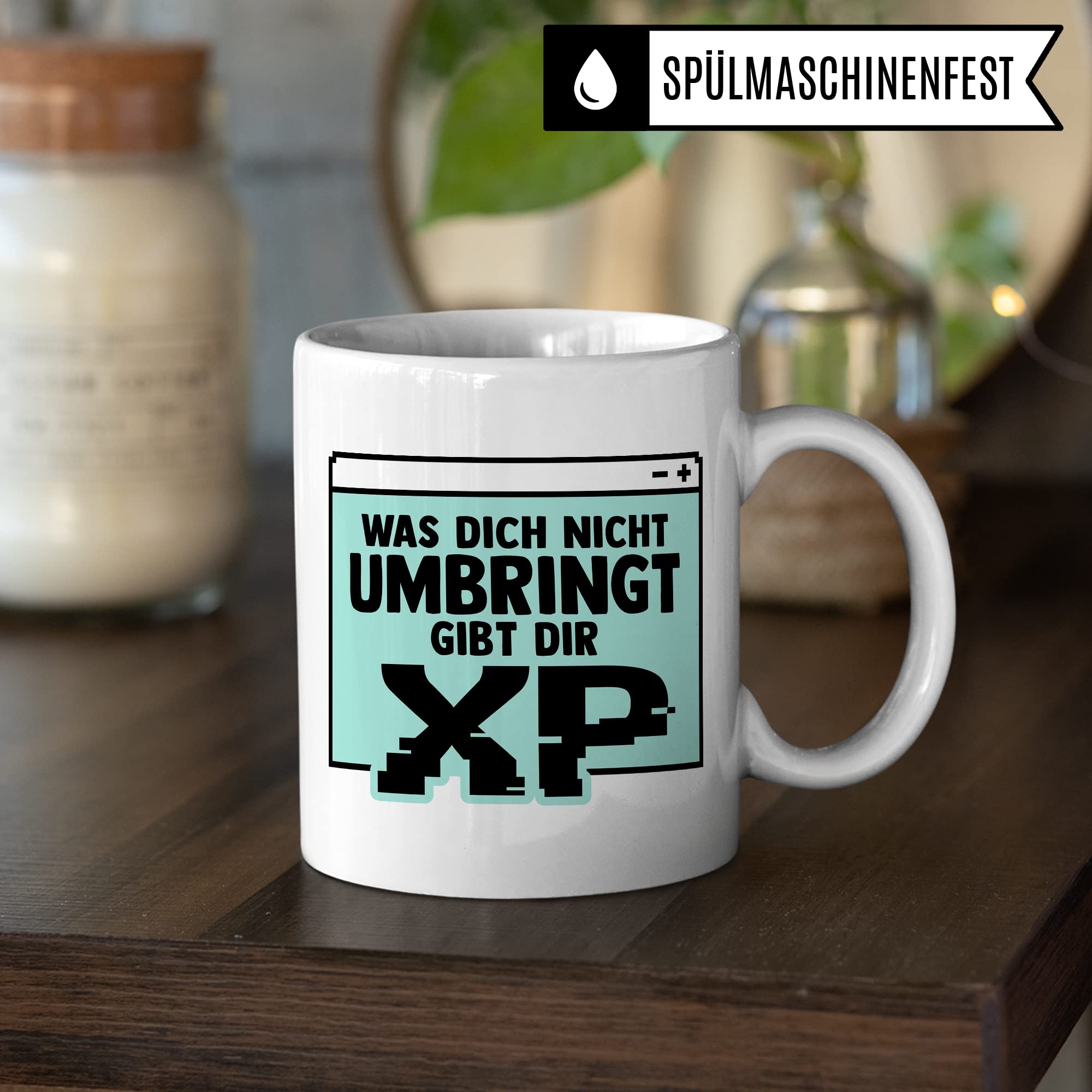 Gamer Tasse, Was dich nicht umbringt gibt dir XP Geschenkidee für Computerspieler und Zocker Kaffee-Becher Geschenk Nerd Gaming Kaffeetasse mit Spruch lustig
