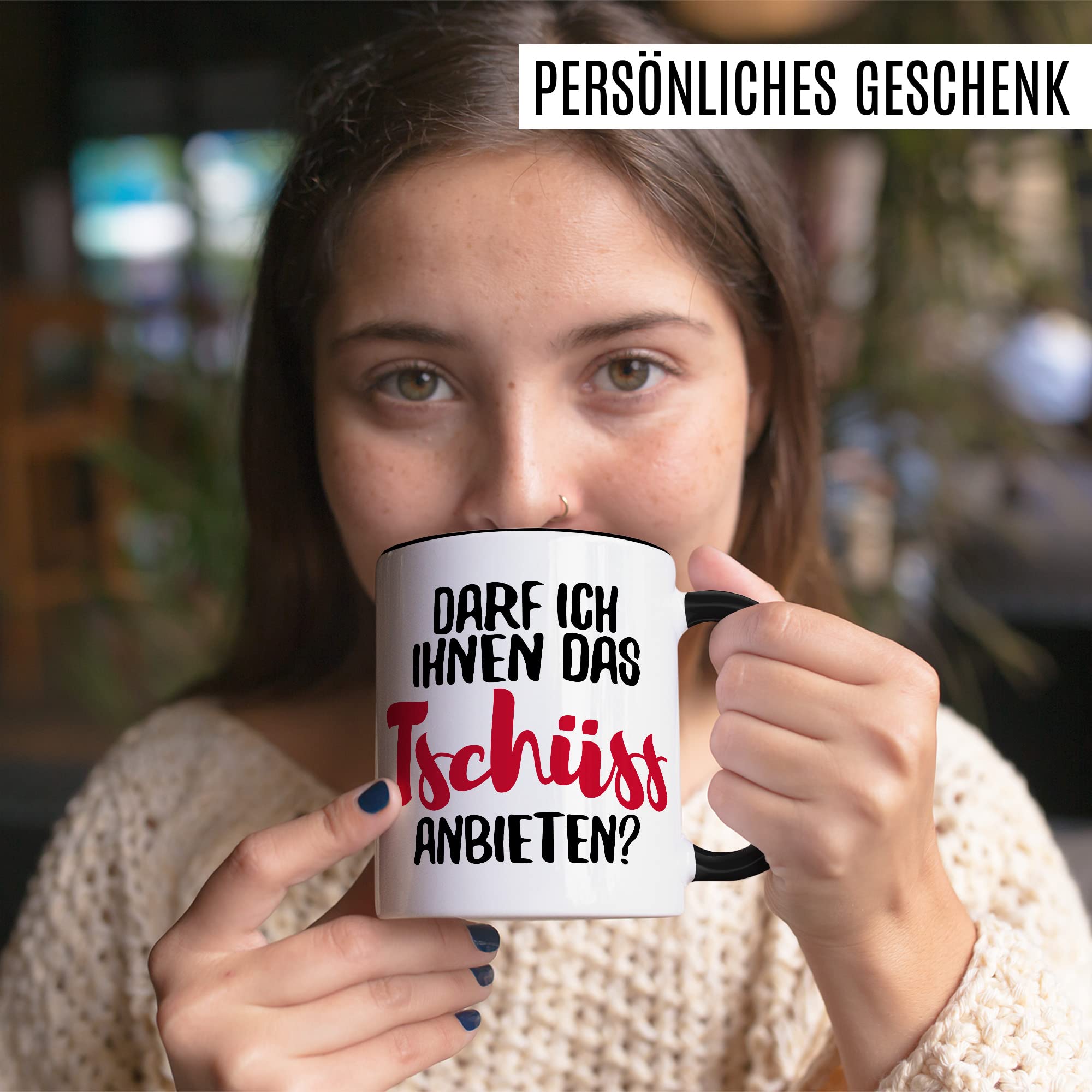 Tasse mit Spruch Büro lustig Kaffeetasse Arbeit Kaffee-Becher mit Witz Arbeitsplatz Job Geschenkidee Humor Geschenk Kollegin Chef Kollege Darf ich ihnen das tschüss anbieten Sarkasmus