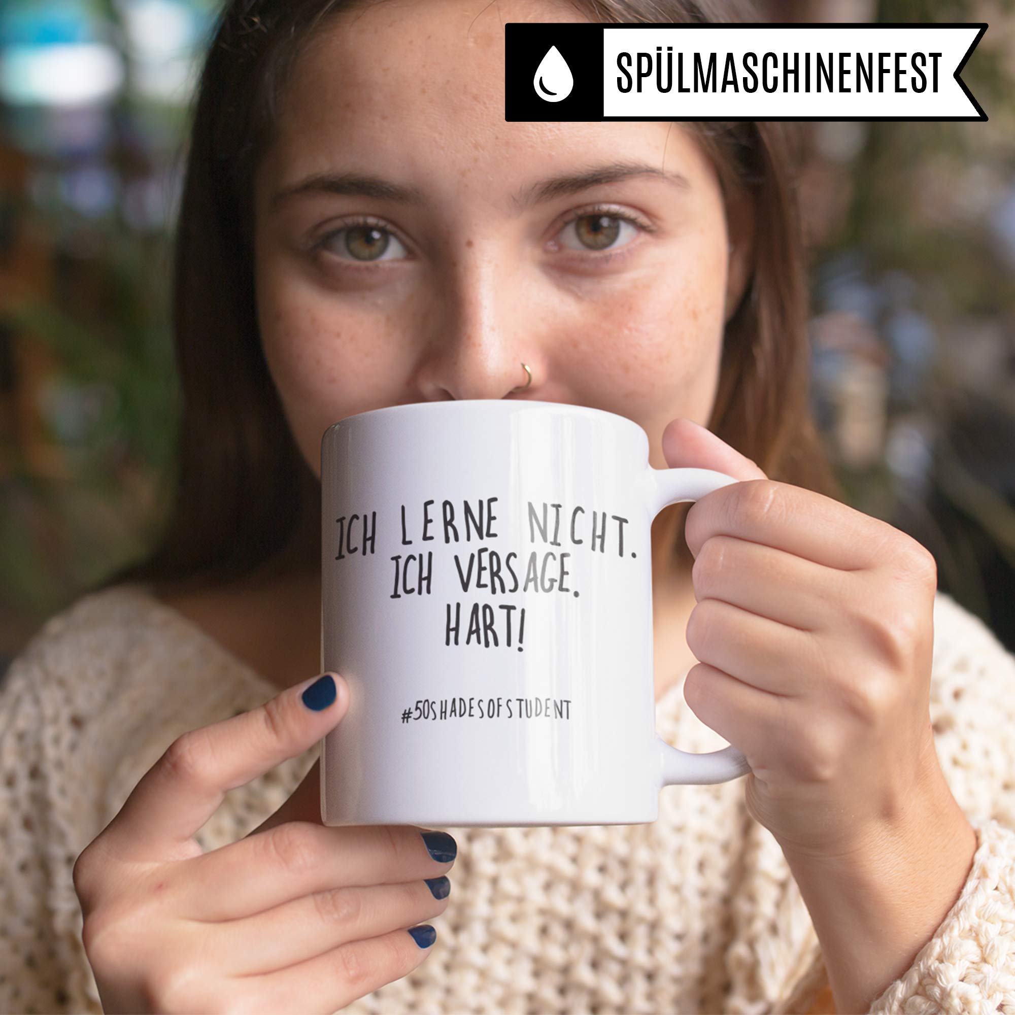 Pagma Druck Tasse Studium, Studenten Geschenk, Studentin Geschenkidee Student Uni Witz Becher, Kaffeetasse lustig Universität Studieren Anfang Beginn, Semester Kaffeebecher