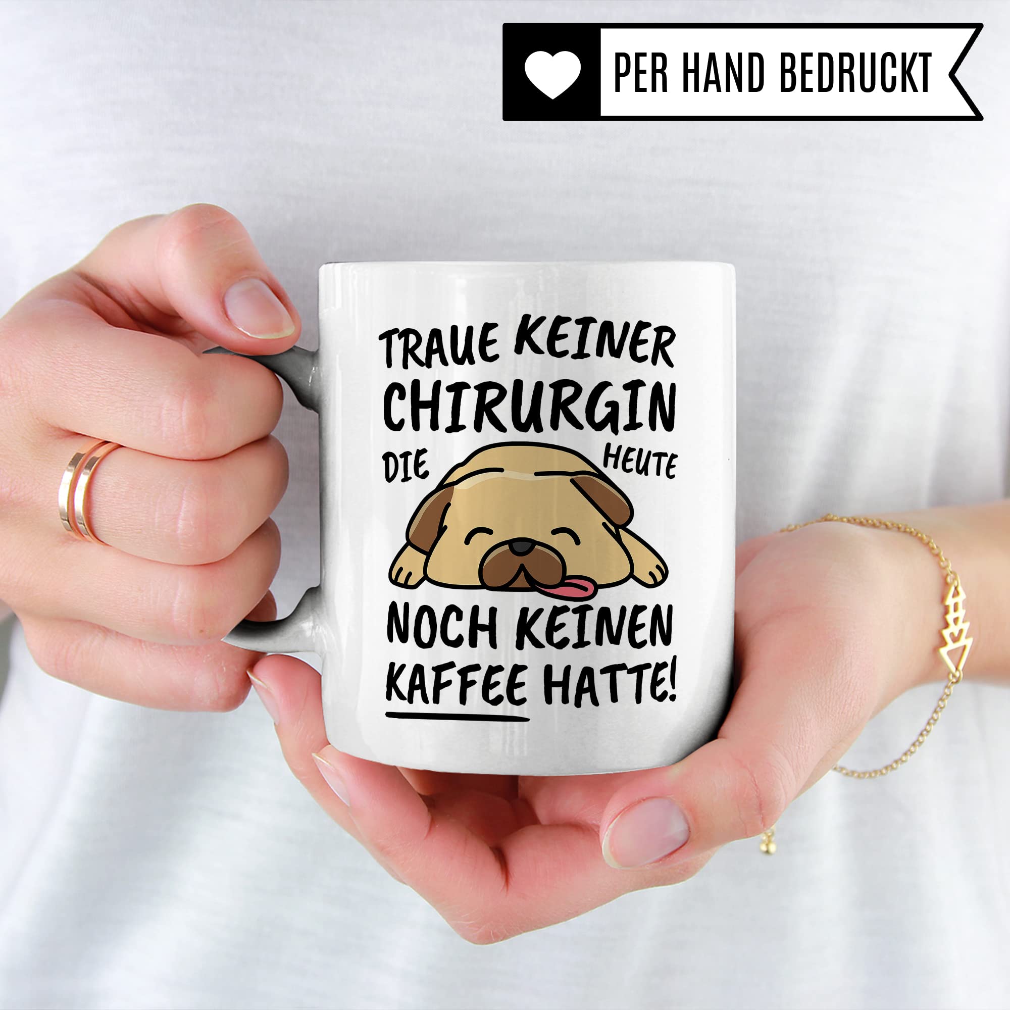 Tasse Chirurgin lustig Chirurgin Geschenk Beruf Spruch Kaffeebecher Chirurginnen Geschenkidee Operateurin Krankenhaus Operation Unfallchirurgin Kaffee-Tasse Teetasse Becher