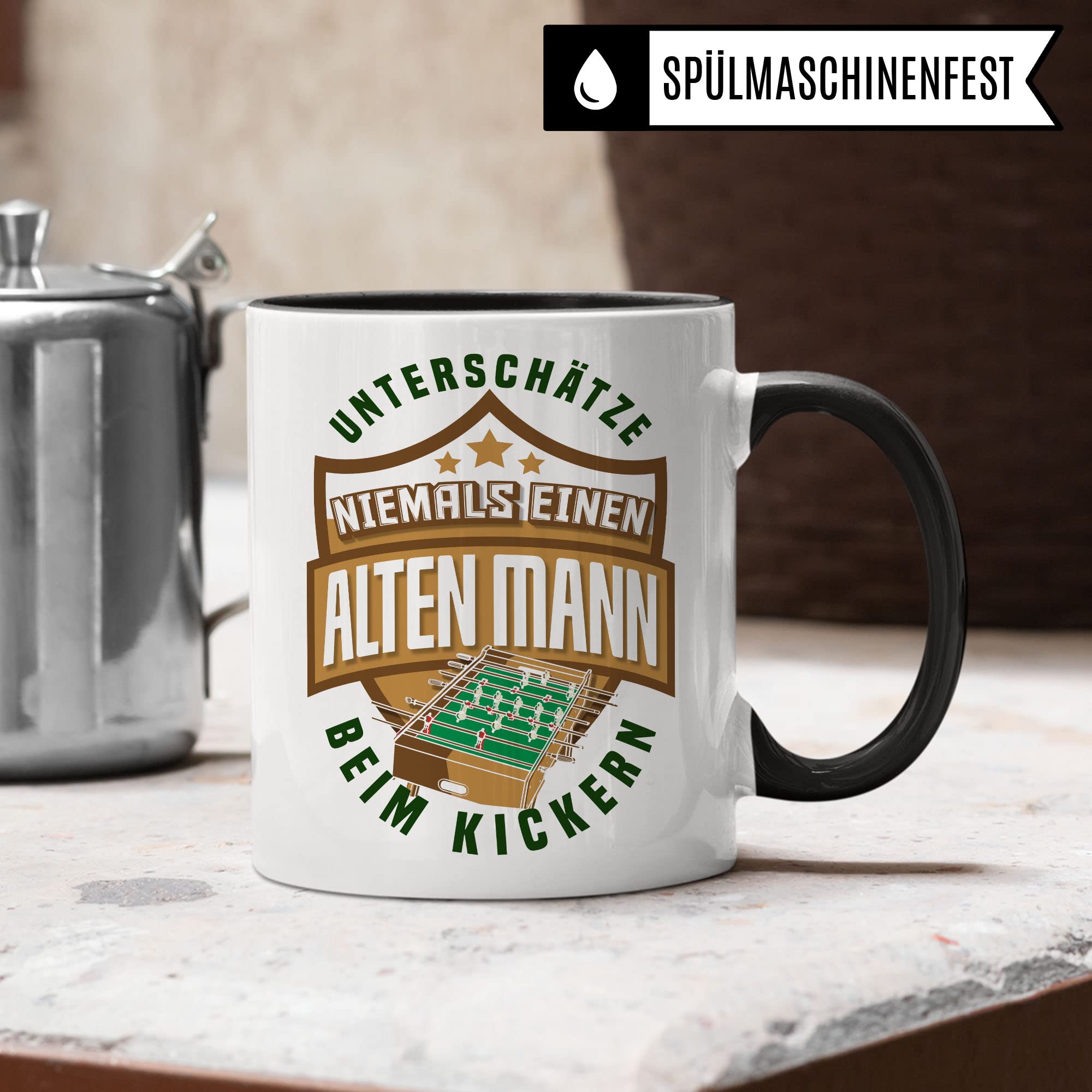 Tischkicker Tasse Geschenkidee Kicker Kaffeetasse Humor Witz Geschenk für alten Mann Kaffeebecher Opa Becher