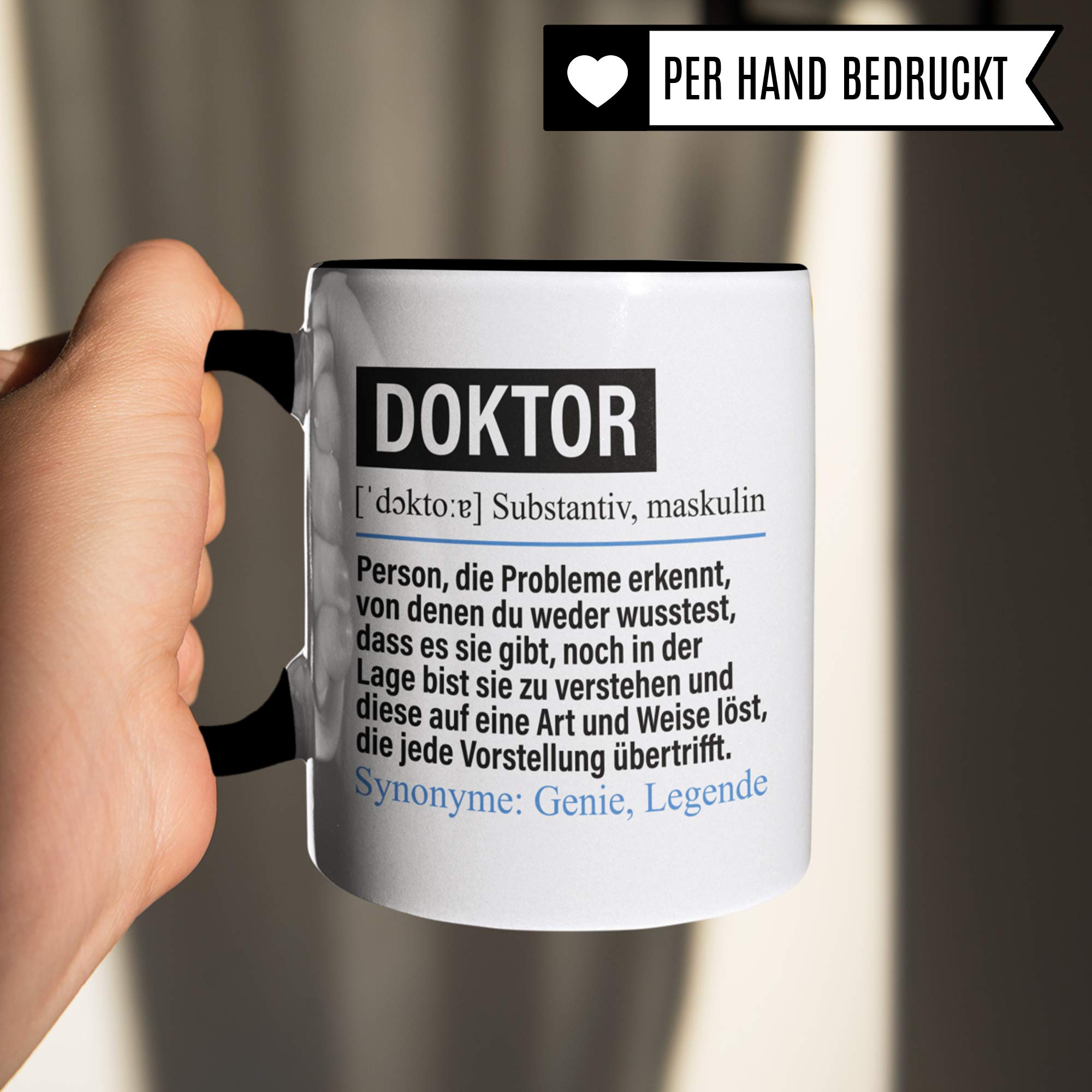 Pagma Druck Tasse Doktor lustig, Doktor Geschenk, Spruch Doktorand Doktortitel Kaffeebecher Geschenkidee, Kaffeetasse Beruf Doktorarbeit Promotion Promovieren Teetasse Dissertation Becher