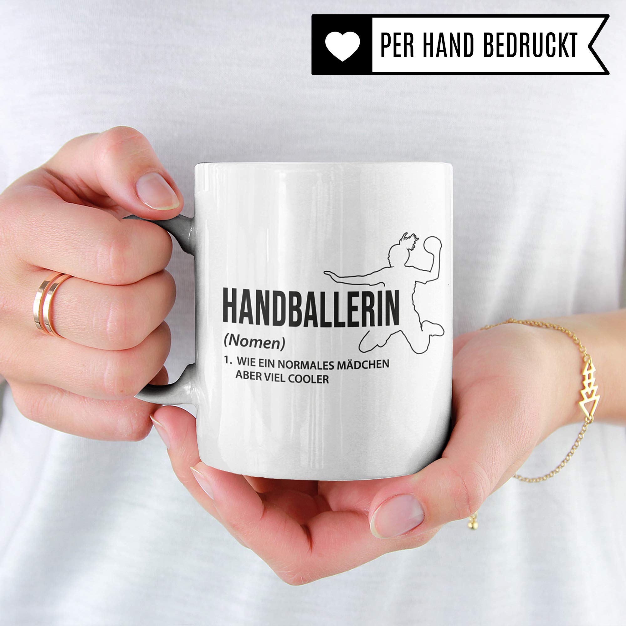 Pagma Druck Handballerin Tasse, Handball Geschenke für Frauen & Mädchen, Handball Geschenkidee Spruch Motiv, Handballspielerin Kaffeetasse Handballverein Handballmannschaft