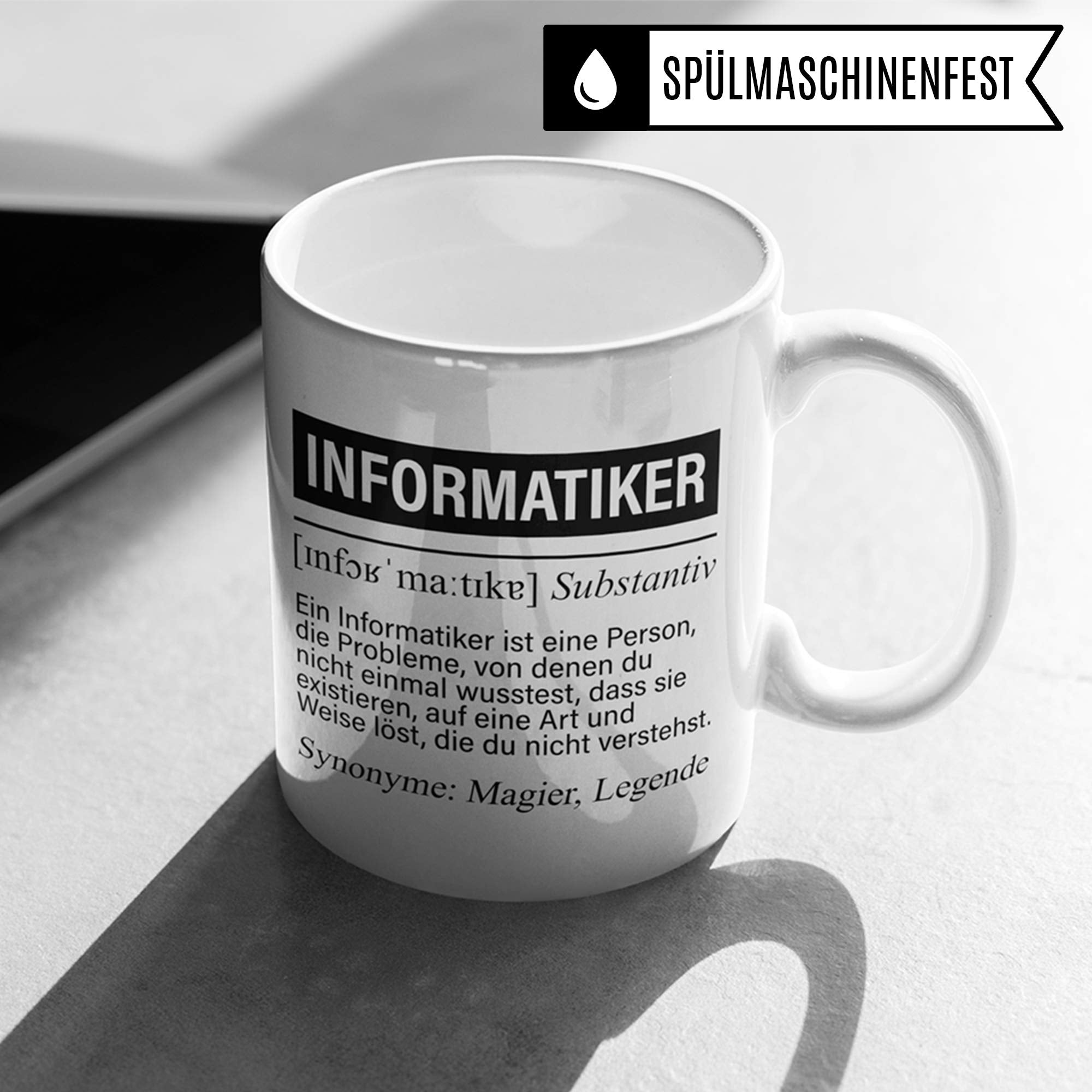 Pagma Druck Informatiker Tasse, IT Informatiker Geschenke lustig, Programmierer Becher Debugging Spruch Programmieren Informatik Geschenkidee, Entwickler Coder Developer Kaffeetasse