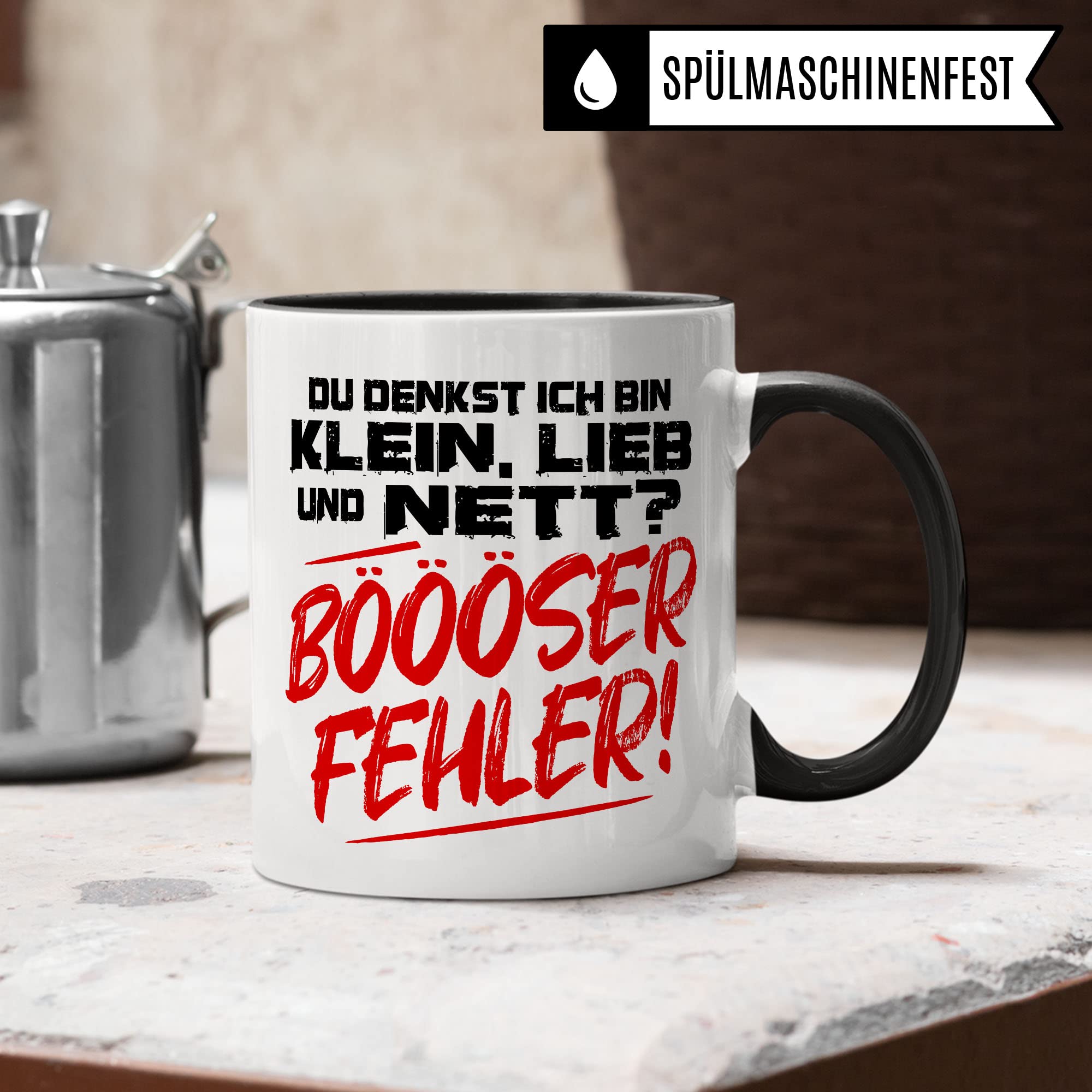 Tasse mit Spruch lustig Du denkst Ich bin klein, lieb und nett? BÖÖÖSER FEHLER! kleine Frau lustiger Spruch Geschenk Kollegin Freundin Frau Kaffee-Becher