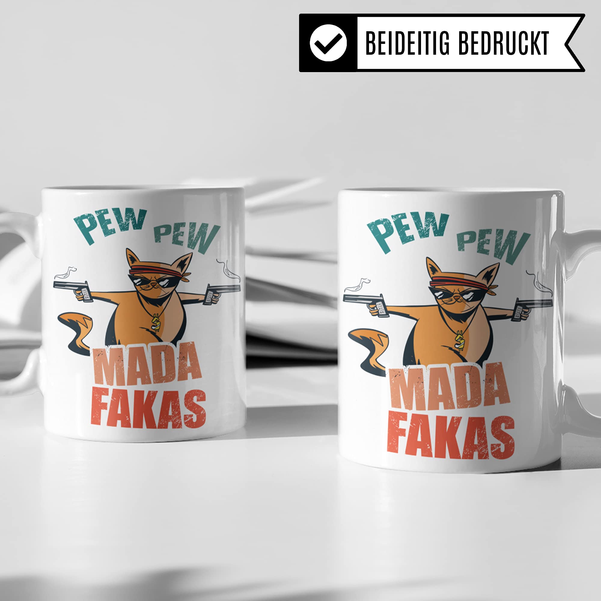 Tasse mit Spruch lustig: Pew Pew Madafakas Tasse - Becher Katze witzig - Geschenkidee mit lustigem Spruch - Kaffeetasse Katzenmotiv für Katzenmama & Katzenpapa Kaffeebecher