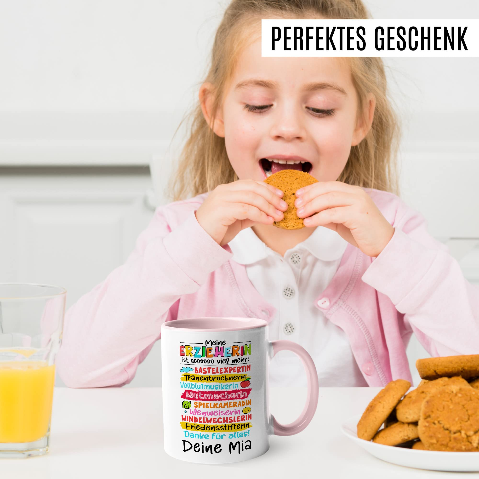 Erzieherin Tasse Geschenk, Meine Erzieherin ist soooo viel mehr Geschenkidee Kaffeetasse mit Spruch lustig Kaffee-Becher Kindergarten Kinderheim Abschiedsgeschenk