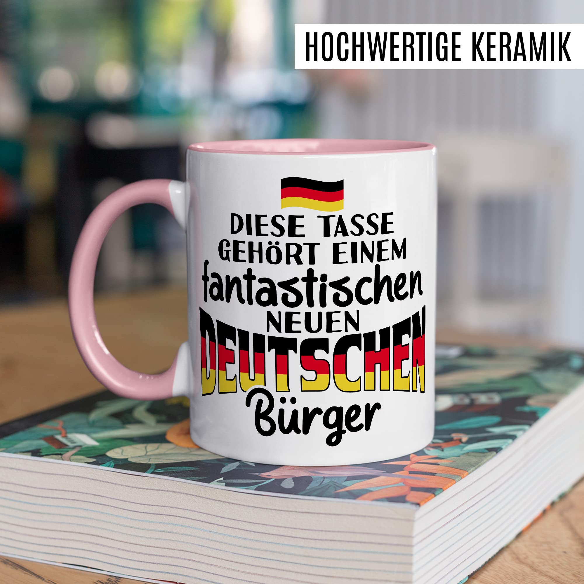 Einbürgerung Tasse Geschenk, Diese Tasse gehört einem fantastischen neuen Bürger Geschenkidee Kaffeetasse mit Spruch herzlich Kaffee-Becher Neu Deutschland Einwanderung Willkommensgeschenk