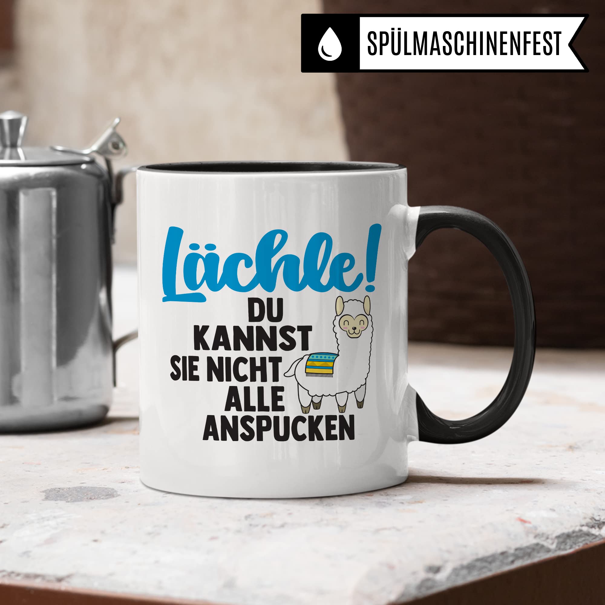 Tasse Lama Geschenk, Lächle! Du kannst sie nicht alle anspucken Geschenkidee Tasse mit Spruch lustig Kaffee-Becher Kaffeetasse Teetasse Humor Witz Witztasse Alpaka spucken