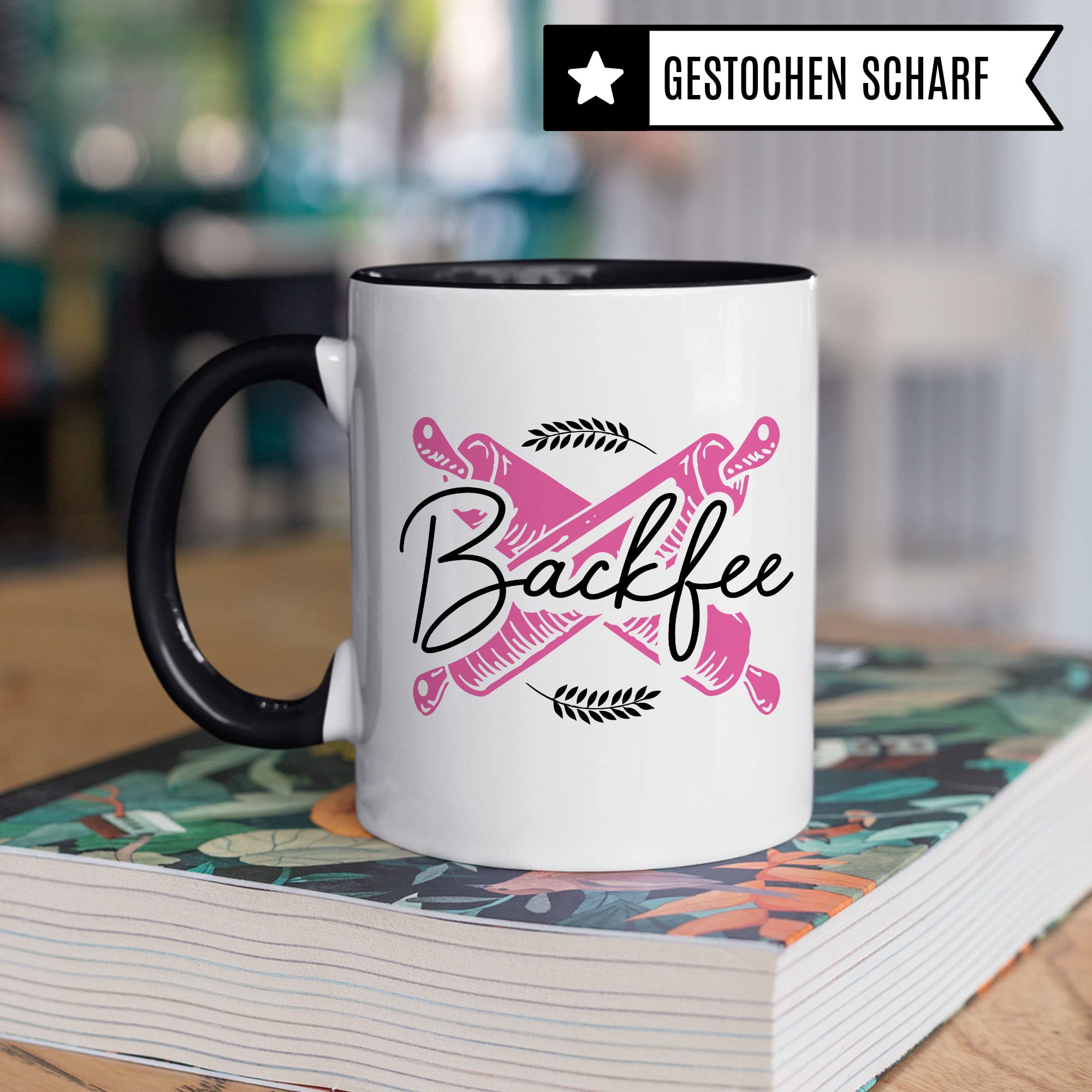 Backfee Tasse Geschenkidee Kaffeetasse Humor Witz Geschenk für Bäckerin Kaffeebecher Backen Becher