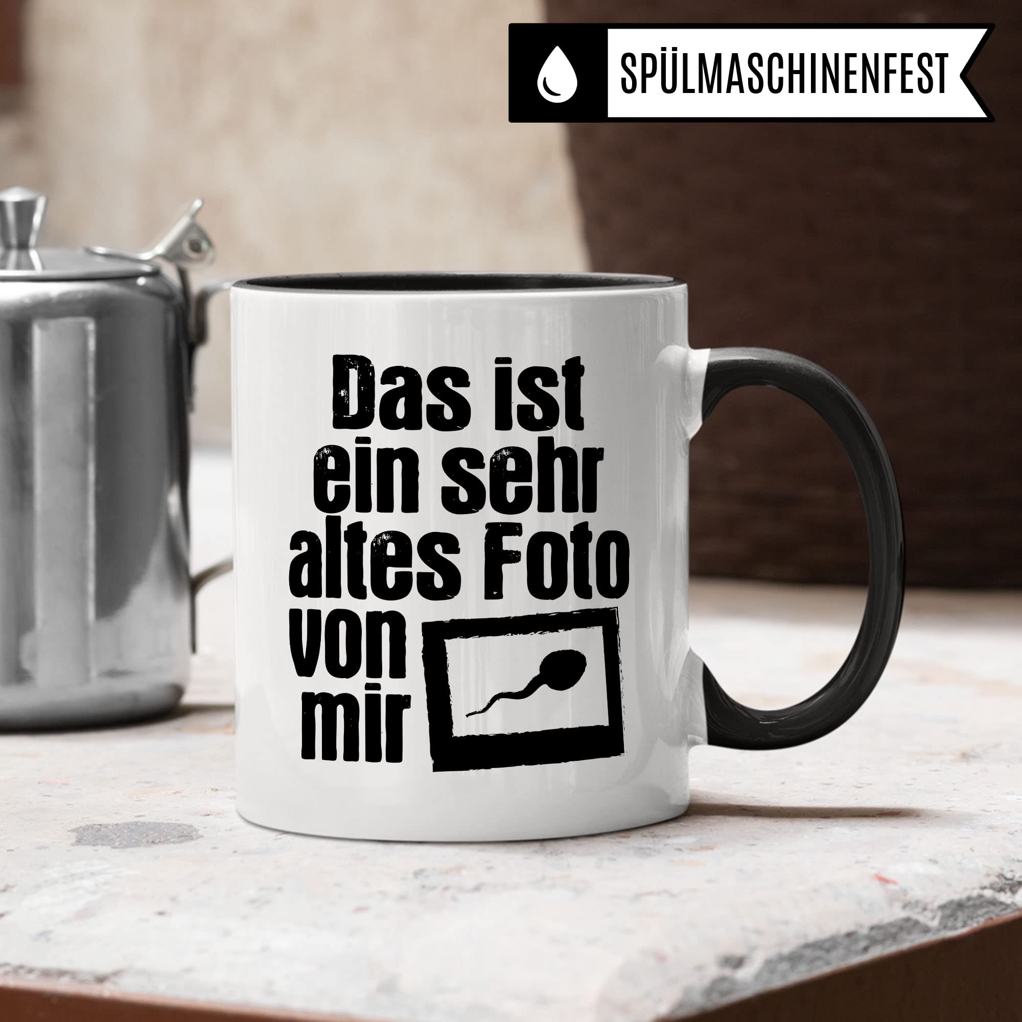 Lustige Tasse mit Spruch, Das ist ein sehr altes Foto von mir Spruch, Geschenk für Lehrer Kollegen Arbeiter, Kaffeetasse lustig, Sarkasmus, sarkastische Spruch Humor Witz Geschenkidee