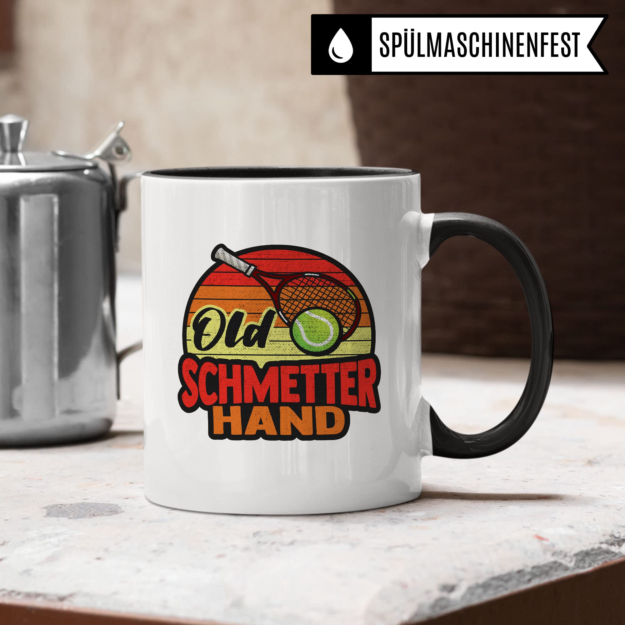 Tasse Tennisspieler, Old Schmetterhand, Geschenk Tennis-Spielerin lustiger Spruch Tennisprofi Tennisliebhaber, Geschenkidee Kaffeetasse für Kollegen Spielpartner