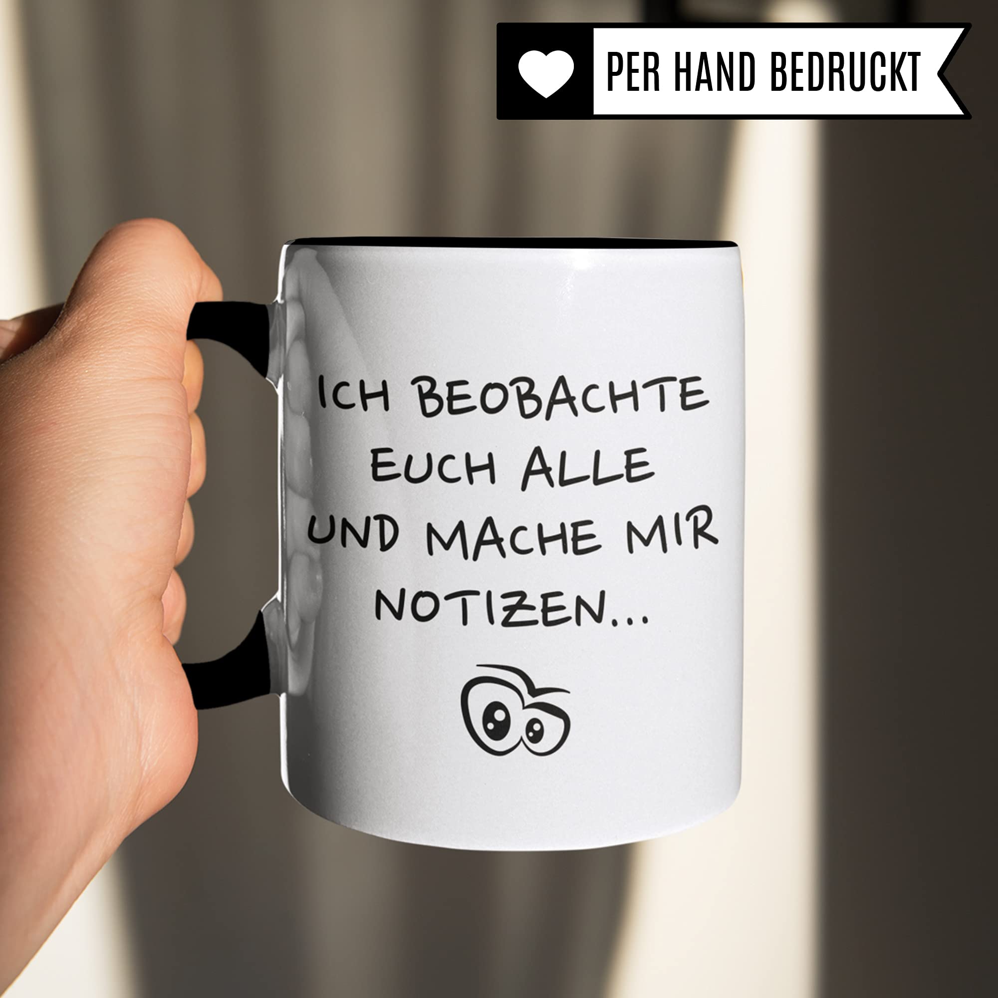 Tasse mit Spruch lustig - Ich beobachte euch alle und mache mir Notizen - Kaffee Coffee Chef Geschenk für Arbeit Büro - Frauen Freundin Kollegin Kollegen Abteilungsleiter Geschenkidee