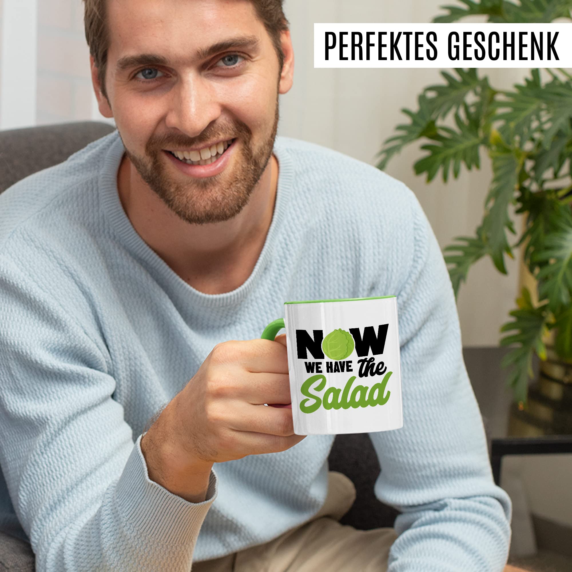 Witz Tasse mit Spruch Denglisch Kaffeetasse Humor Now we have the salad Witz Kaffee-Becher Englisch-Lehrer Geschenk lustig Jetzt haben wir den Salat Sprichwort Geschenkidee Wortspiel