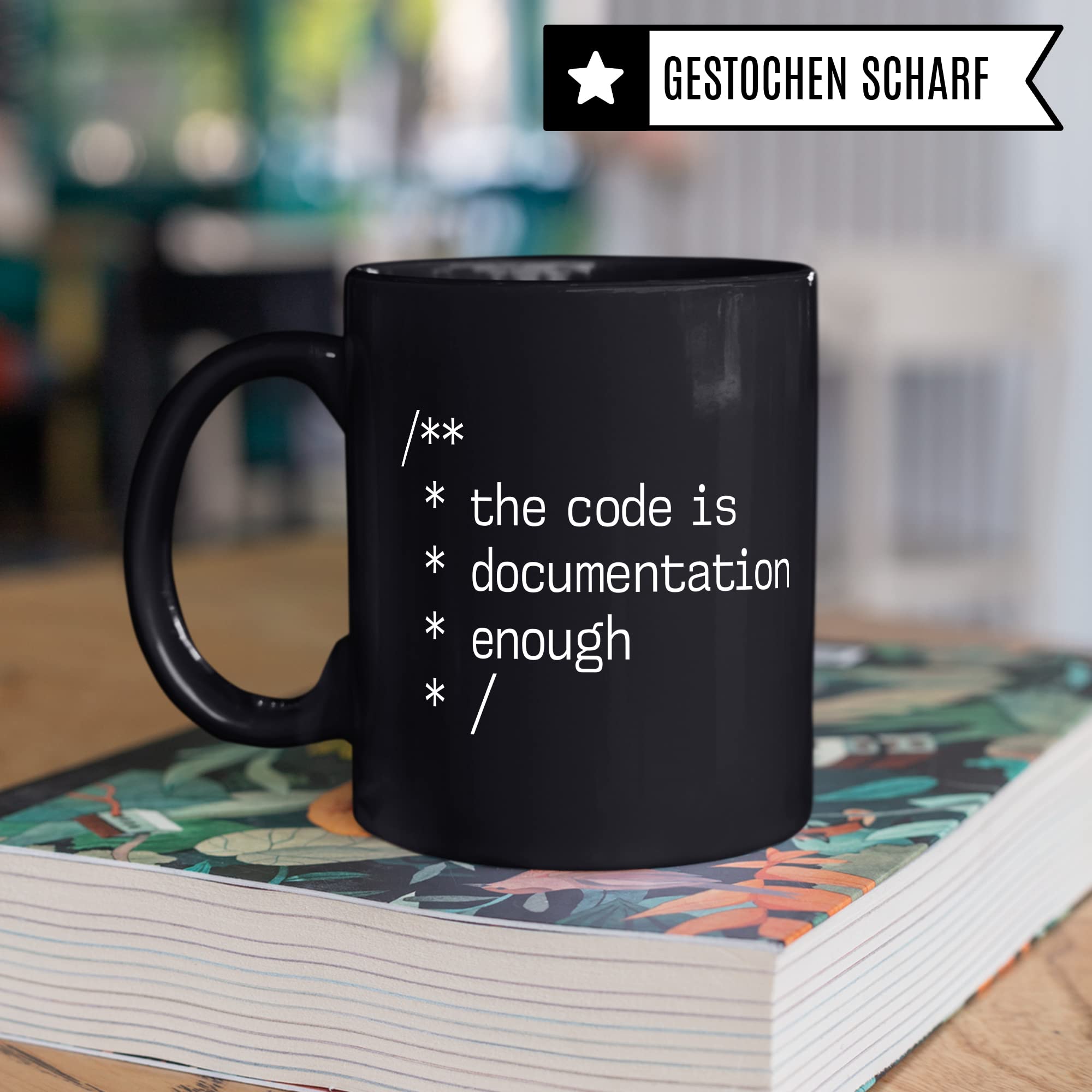 Informatik Geschenk Tasse, The Code is Documentation enough Geschenkidee für Informatiker Kaffee-Becher Informatikerin Programmierer Kaffeetasse mit Spruch lustig Code