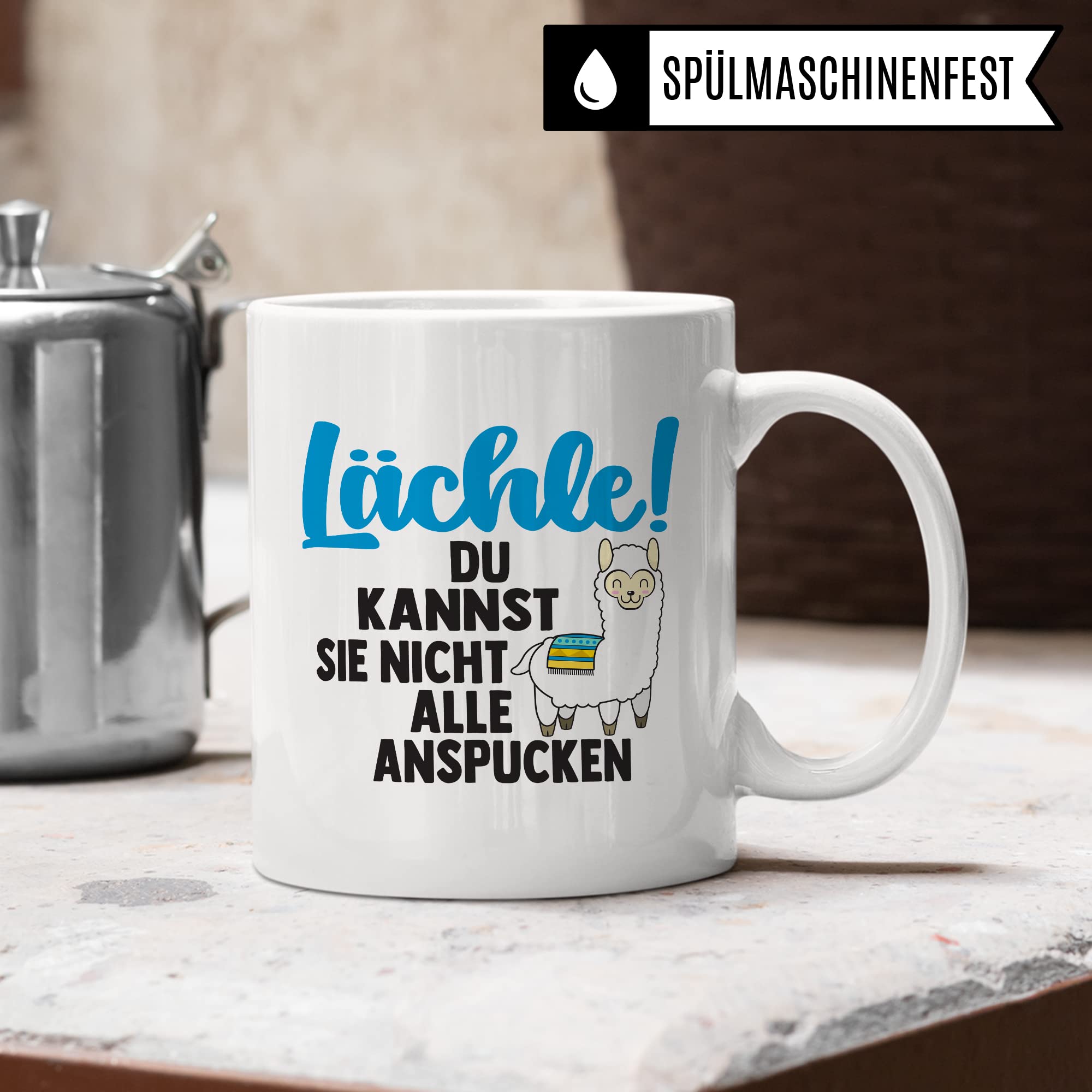 Tasse Lama Geschenk, Lächle! Du kannst sie nicht alle anspucken Geschenkidee Tasse mit Spruch lustig Kaffee-Becher Kaffeetasse Teetasse Humor Witz Witztasse Alpaka spucken