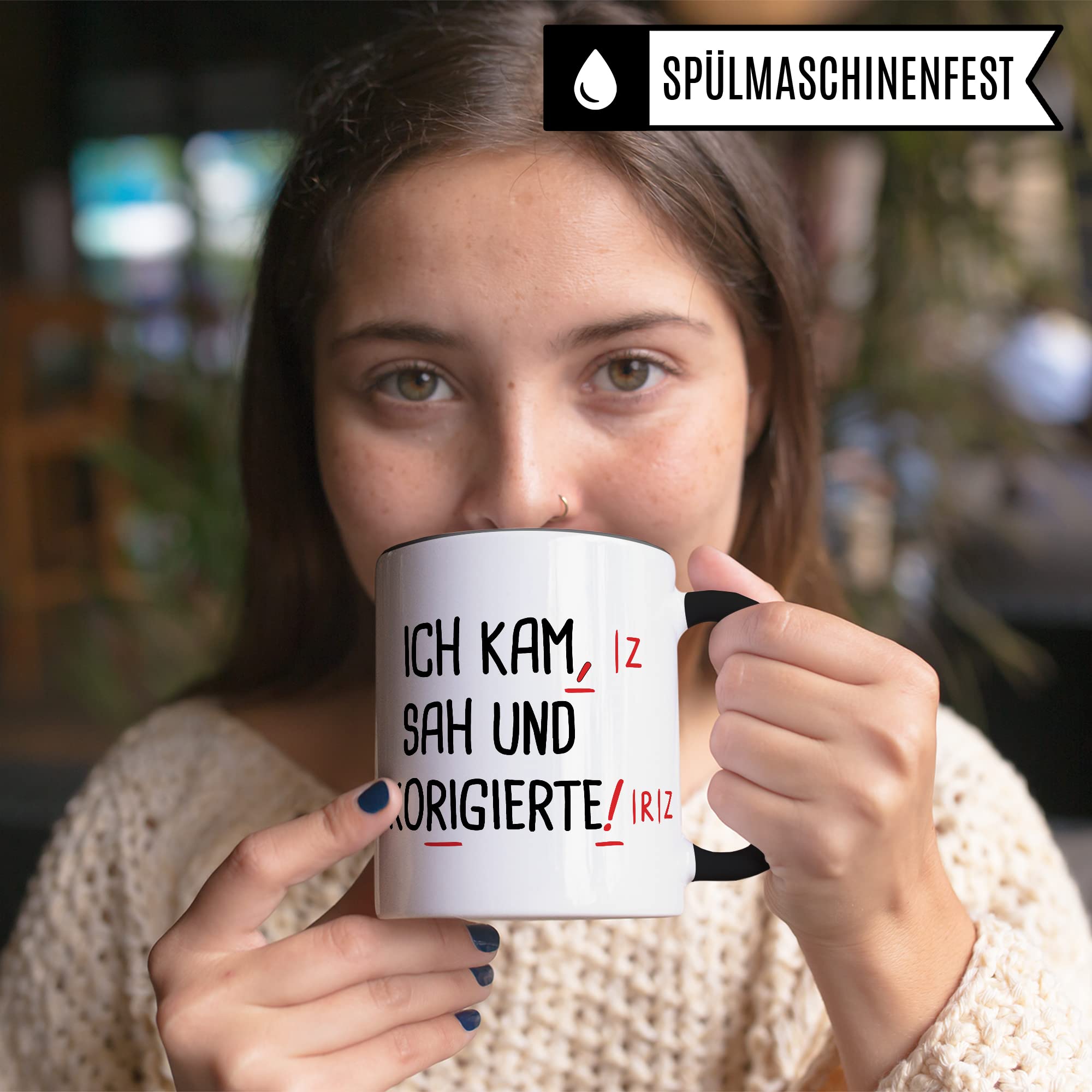 Pagma Druck Lehrer Tasse lustig: Ich kam, SAH und korrigierte | Tasse für Lehrerin & Lehrer Geschenk | Geschenkidee Schule Deutschlehrer Deutschlehrerin Lehramt Kaffeetasse