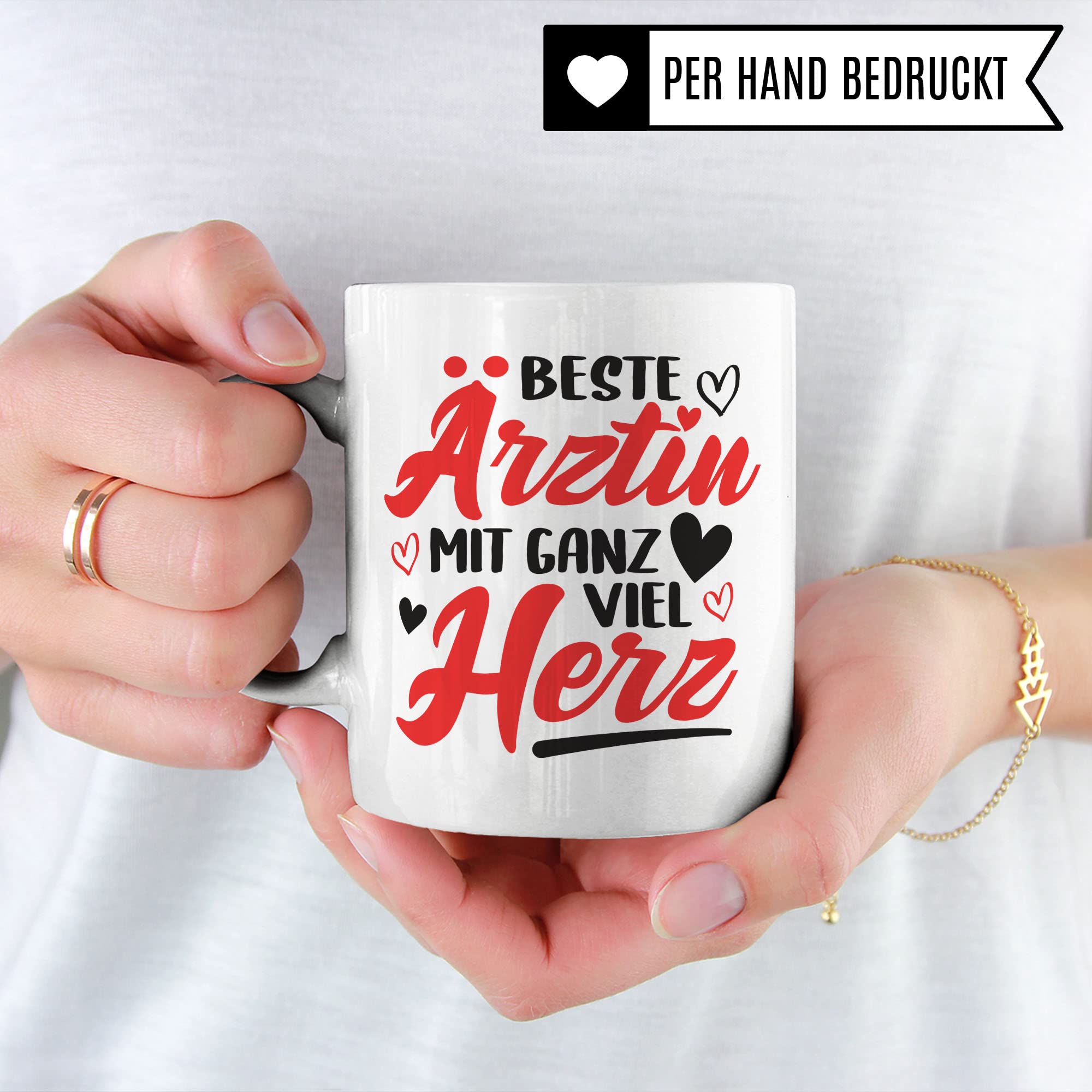 Ärztin Tasse, Beste Ärztin mit ganz viel Herz, Ärztin Geschenk Dankeschön Promotion Tasse schöner Spruch schönes Motiv Kaffeetasse Arzt Beruf, Geschenk für die besten Ärztin