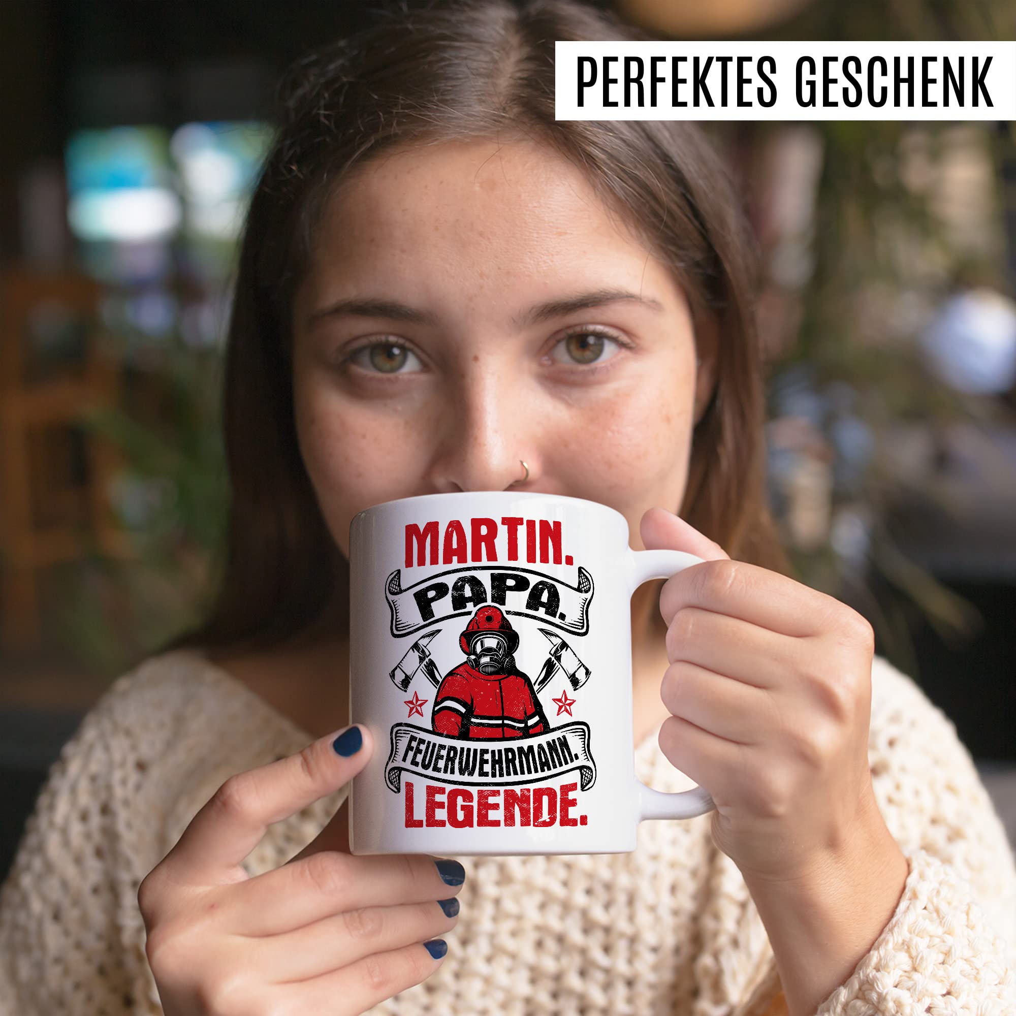 Feuerwehrmann Tasse Personalisierbar Geschenkidee Wunschname Kaffeetasse mit coolen Spruch Geschenk für Papa Vater Kaffeebecher Feuerwehr Becher