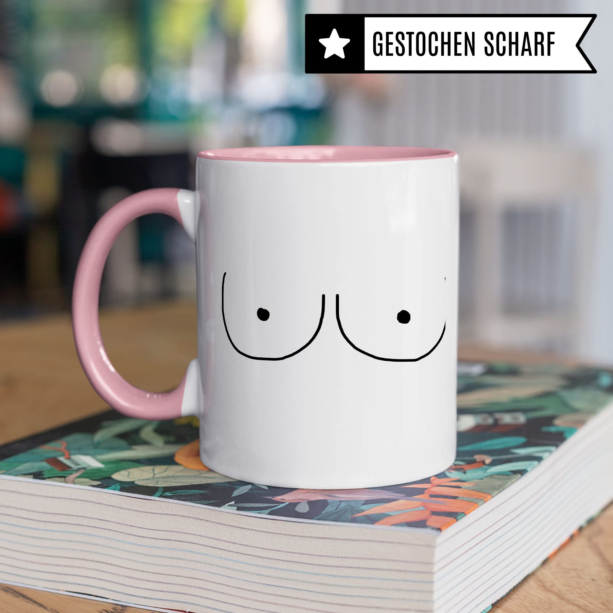 Tasse mit Brüsten Feminismus Geschenk Freundin Kaffeebecher Kaffeetasse Humor Witz Geschenkidee für Feministin Brust Teetasse
