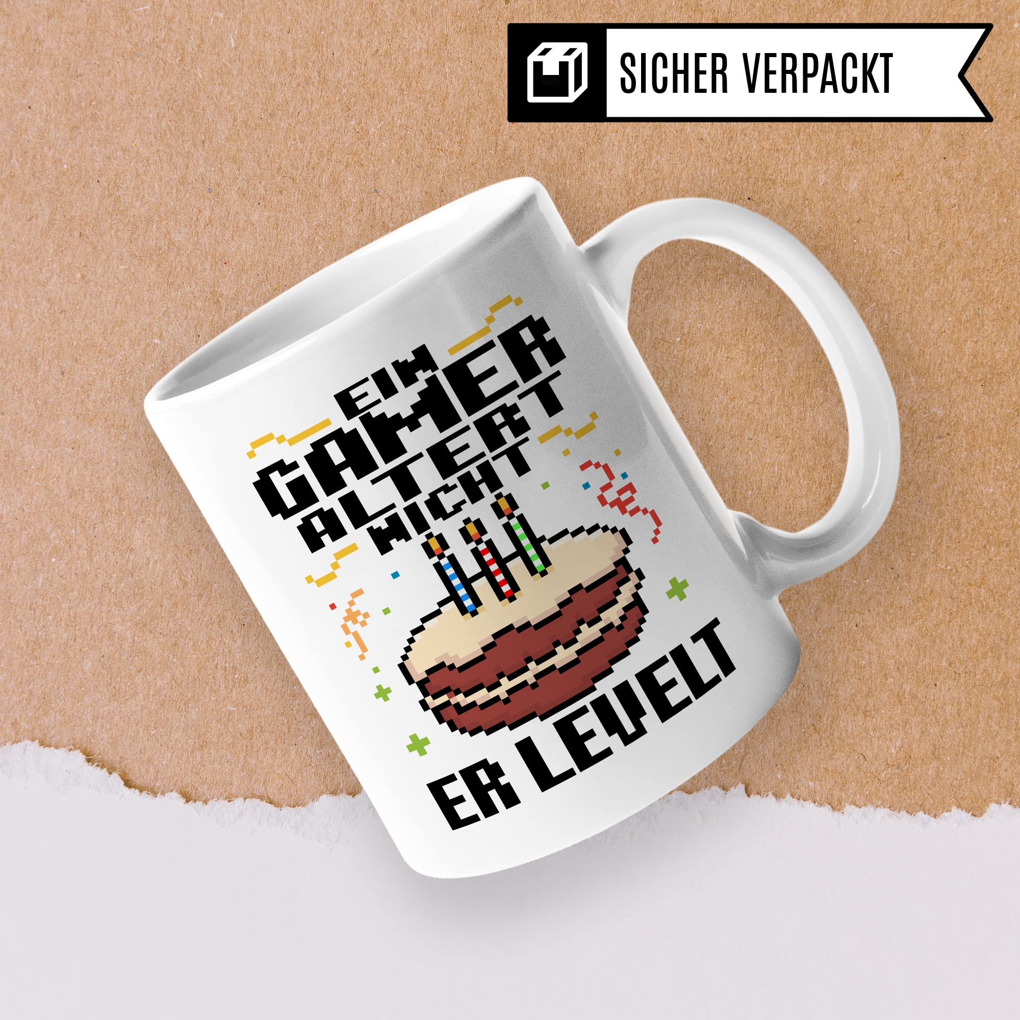 Gamer Tasse, Ein Gamer altert nicht - Er levelt Geschenkidee für Computerspieler, Gaming-Fans und Zocker Geschenk Kaffee-Becher Nerd Gaming Kaffeetasse mit Spruch lustig