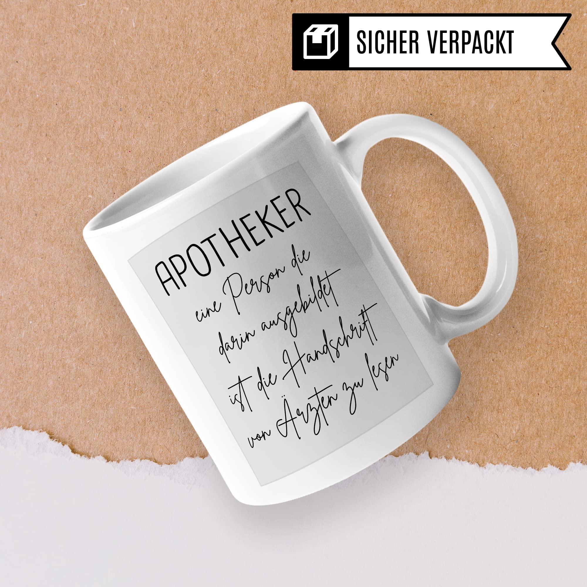 Apotheker Tasse Kaffeetasse lustig Apotheke Kaffee-Becher Humor Pharmazie Pharmazeut Geschenk Geschenkidee Kollege Witz Meme Pharma Arzt Handschrift Ausgebildet lesen