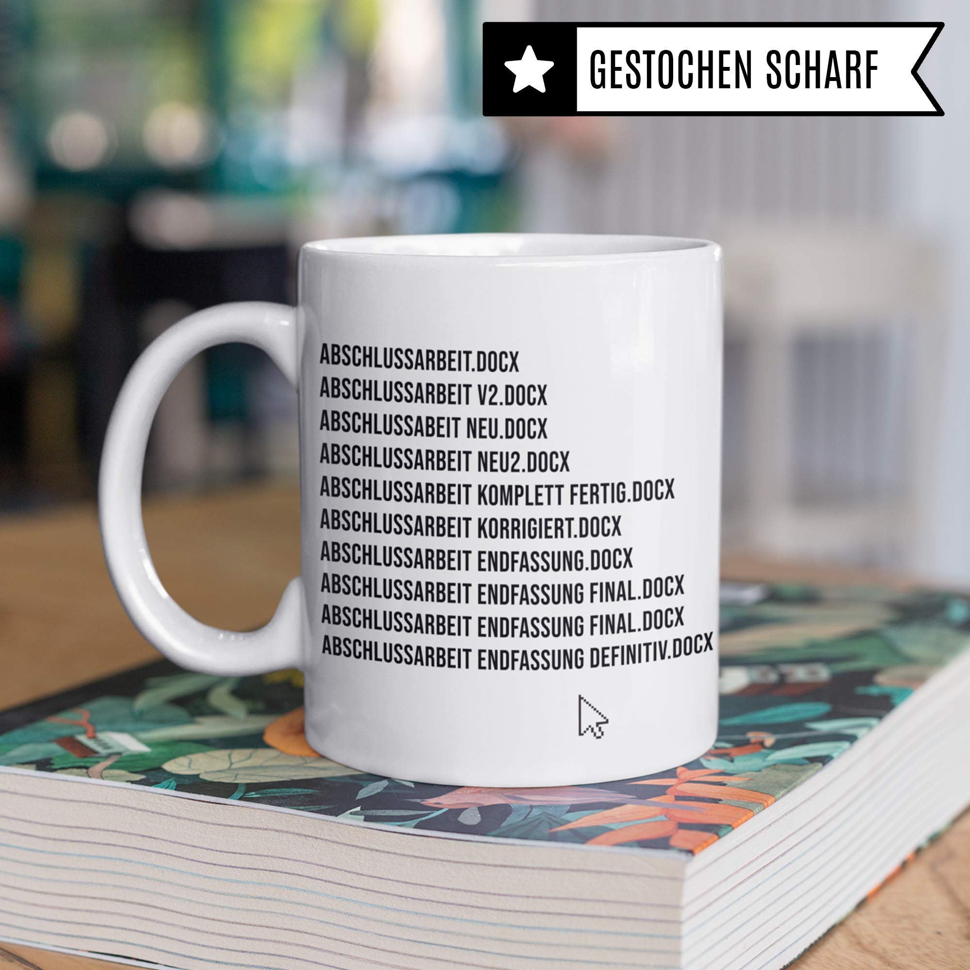 Pagma Druck Geschenke für Studenten, Tasse Studium, Studium Geschenkidee Uni Witz Becher, Kaffeetasse Studentin lustig, Abschluss Abschlussarbeit Bachelorarbeit Studieren Kaffeebecher