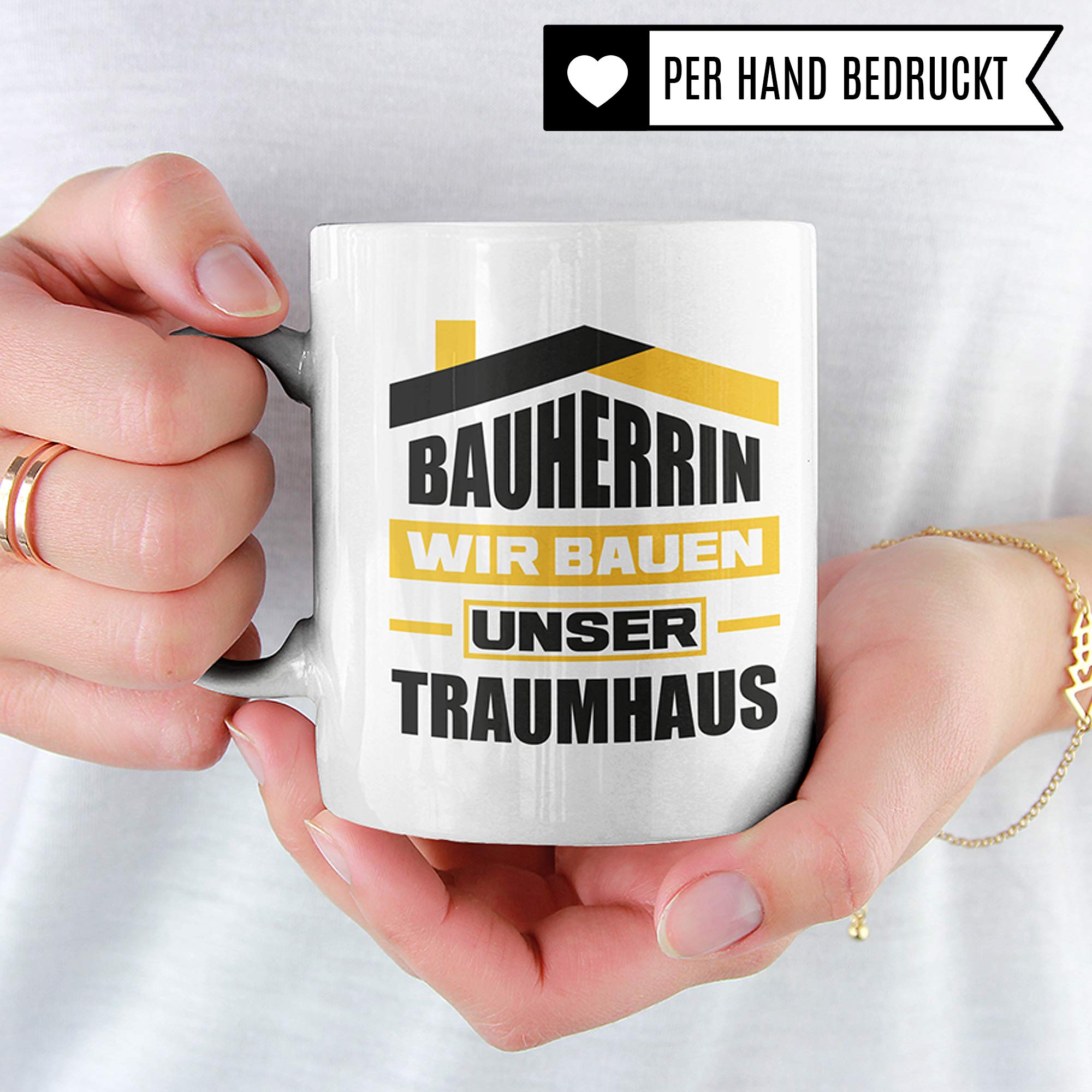 Pagma Druck Bauherrin Tasse, Richtfest Geschenke Mitbringsel, Becher Einweihungsfeier Haus Einweihung Bauherr Frau, Geschenkideen zum Richtfest, Baustelle Häuslebauer Hausbau lustig