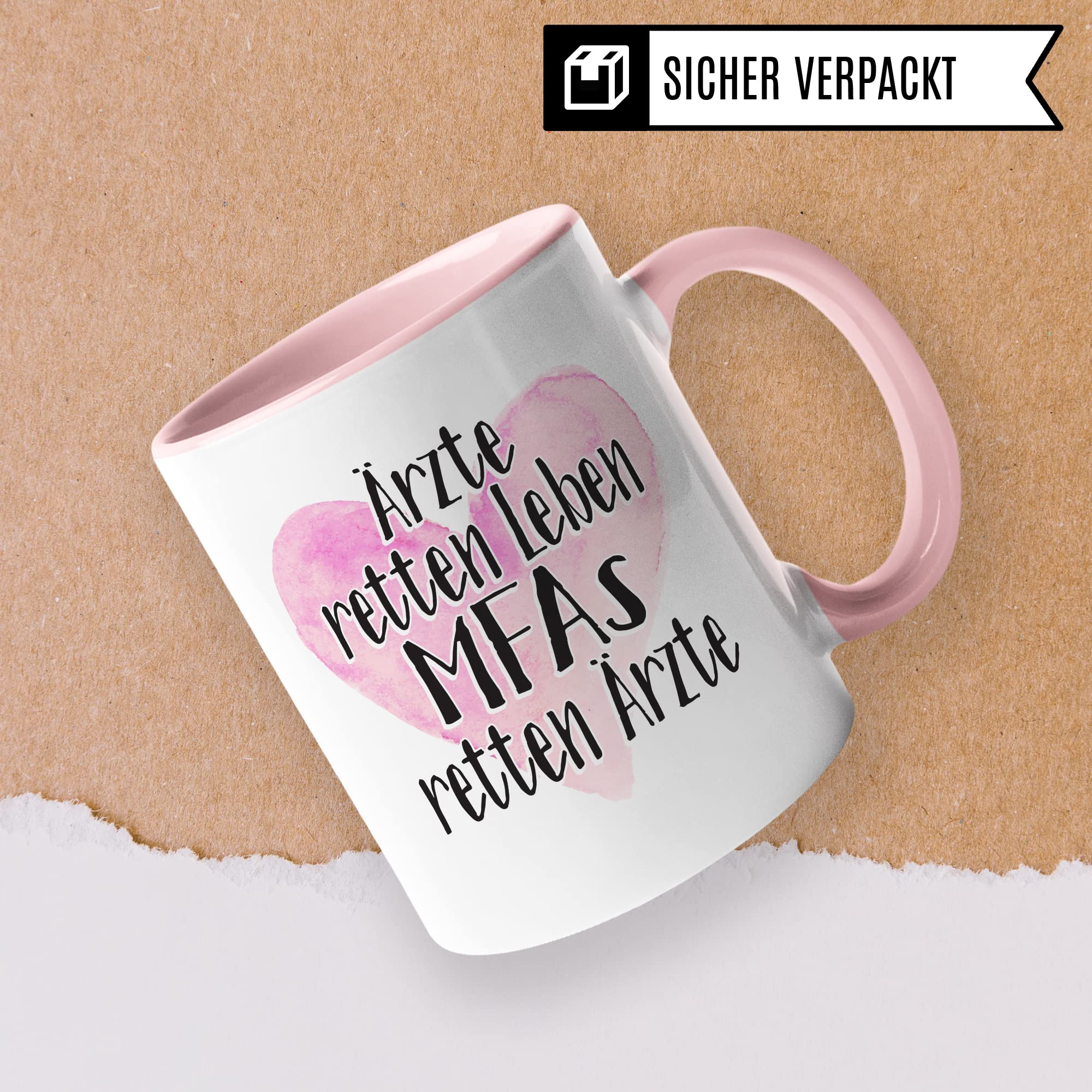 MFA Tasse, Ärzte retten Leben - MFAs retten Ärzte, Krankenschwester Geschenk, Arzthelfer Tasse Medizinische Fachangestellte Arzthelferin Kaffee-Becher