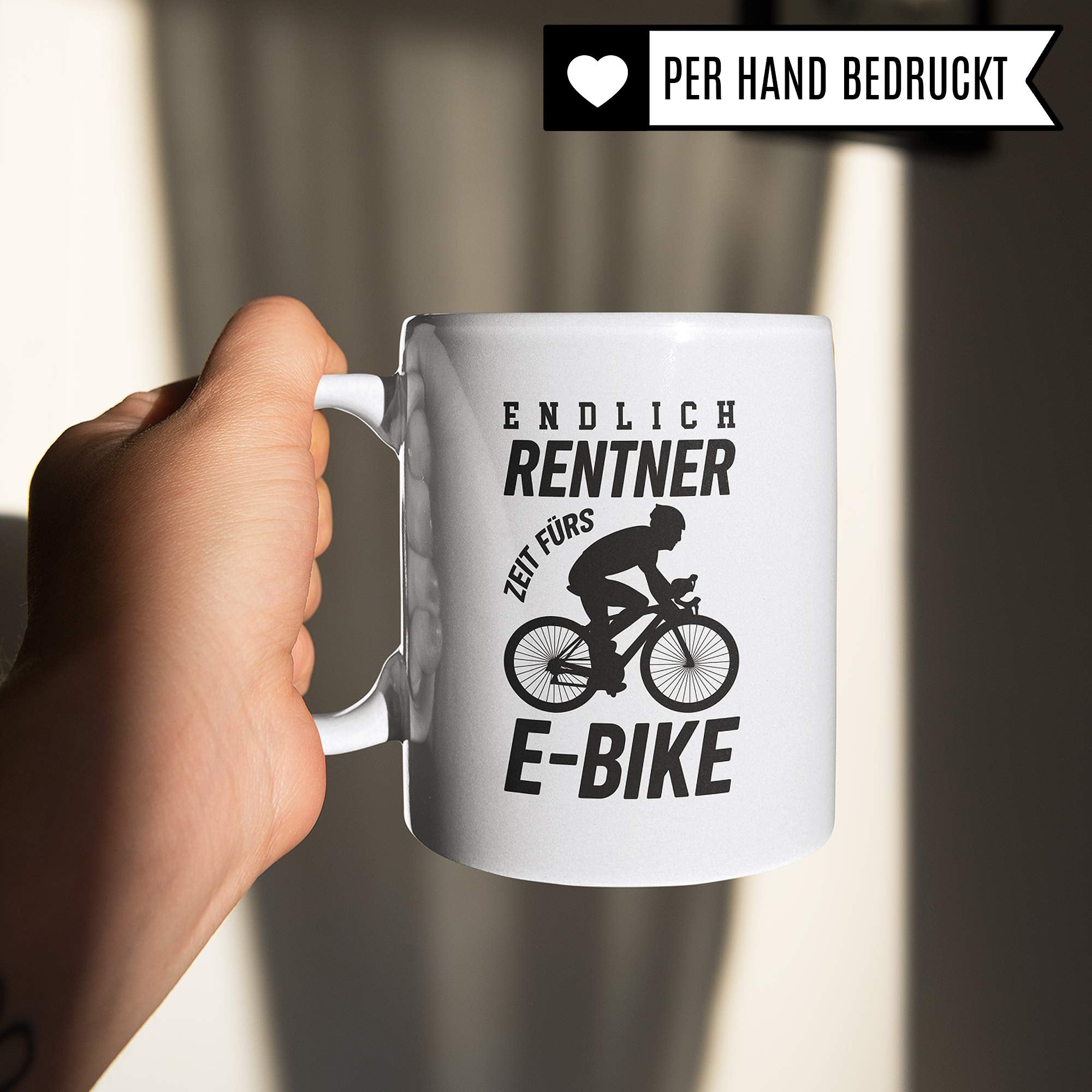 Pagma Druck Tasse E-Bike E Bike Geschenk Rentner Alter Mann Kaffeebecher Spruch Opa Ebike Elektrofahrrad Becher Geschenkidee