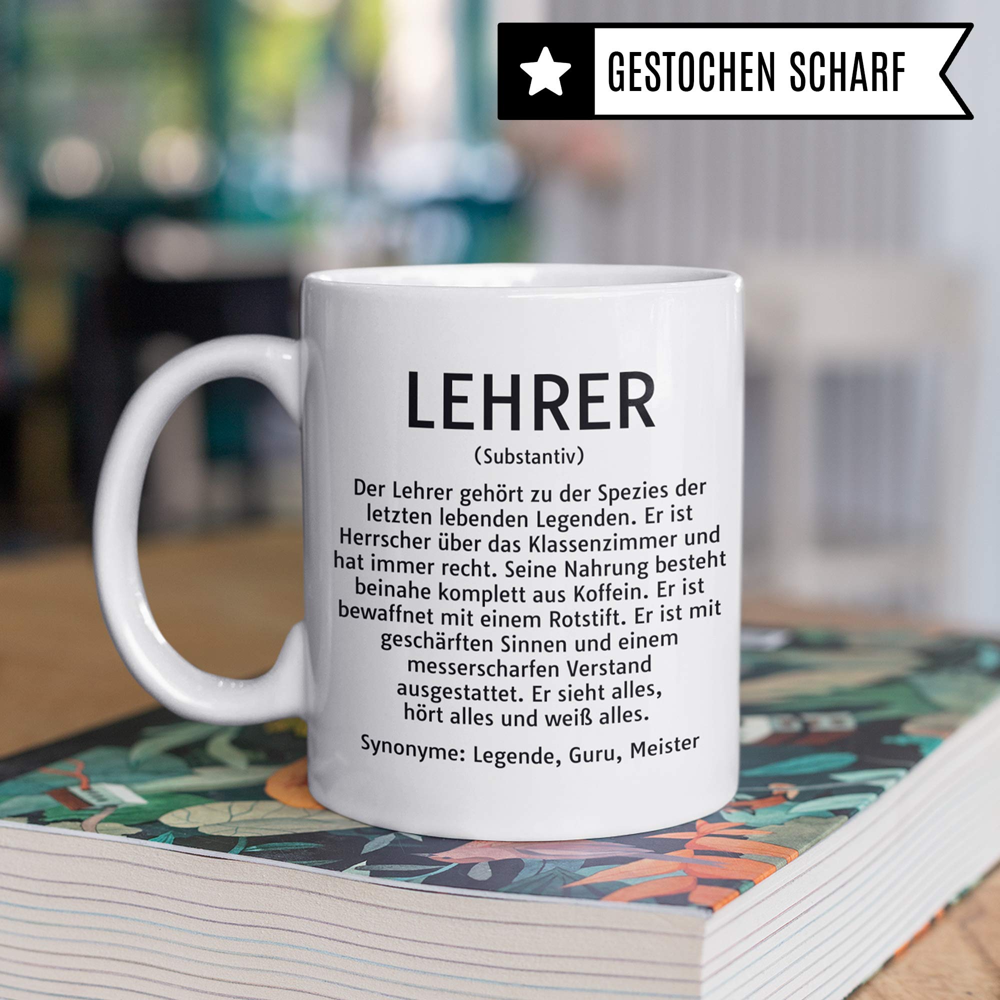 Pagma Druck Tasse Lehrer Definition, Geschenk für Lehrer, Kaffeetasse Geschenkidee Lehrer, Kaffeebecher Lehramt Schule Unterricht Witz, Lehrer Geschenk lustig Abschied Abschluss Grundschule