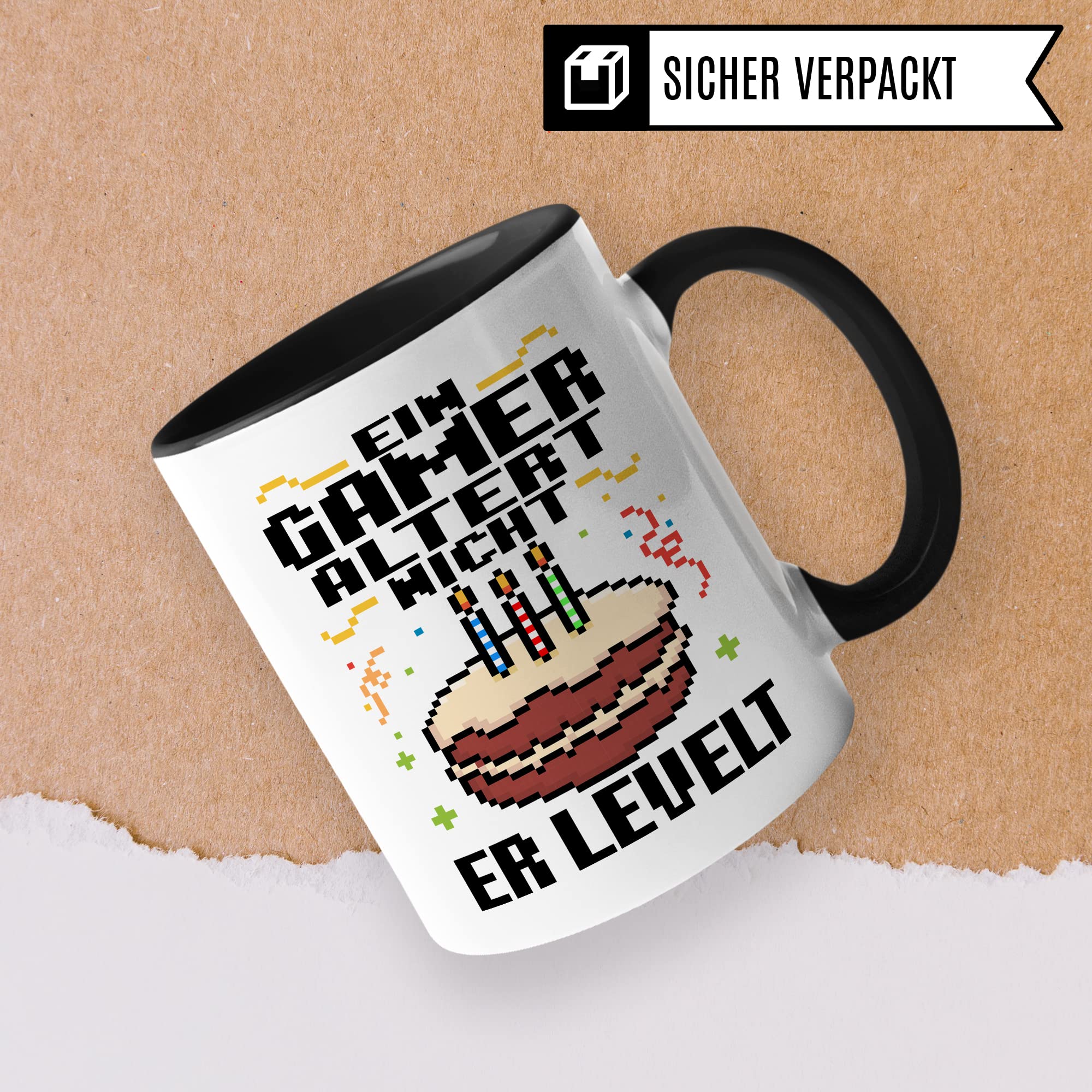 Gamer Tasse, Ein Gamer altert nicht - Er levelt Geschenkidee für Computerspieler, Gaming-Fans und Zocker Geschenk Kaffee-Becher Nerd Gaming Kaffeetasse mit Spruch lustig